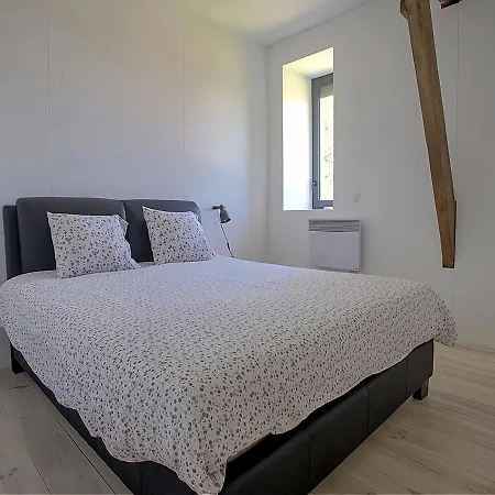 Vakantiehuis In France With Huge Private Garden Gourdon-en-quercy