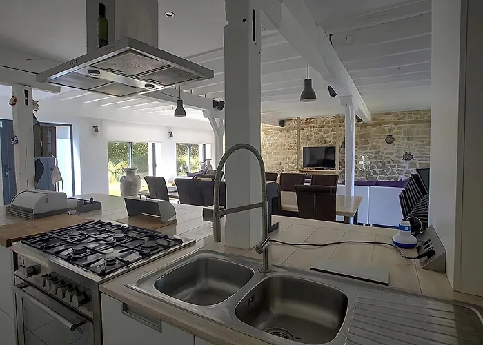 Feriehus In France With Huge Private Garden Gourdon-en-quercy