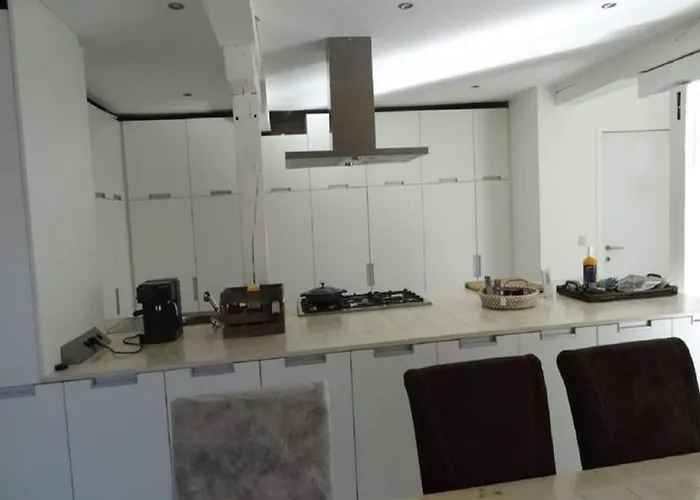 Feriehus In France With Huge Private Garden Gourdon-en-quercy