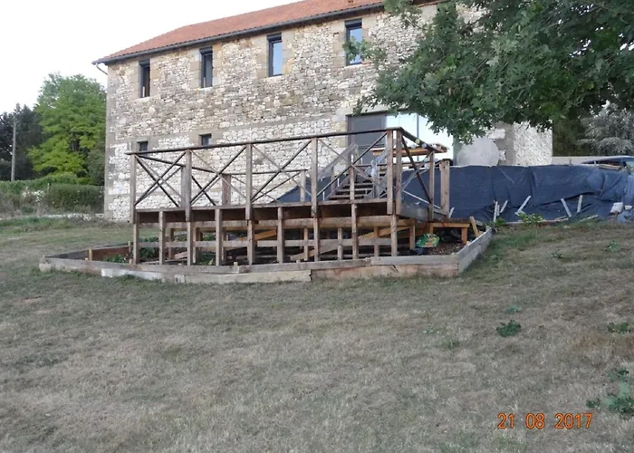 In France With Huge Private Garden Feriehus Gourdon-en-quercy