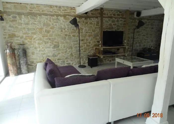 Feriehus In France With Huge Private Garden Gourdon-en-quercy