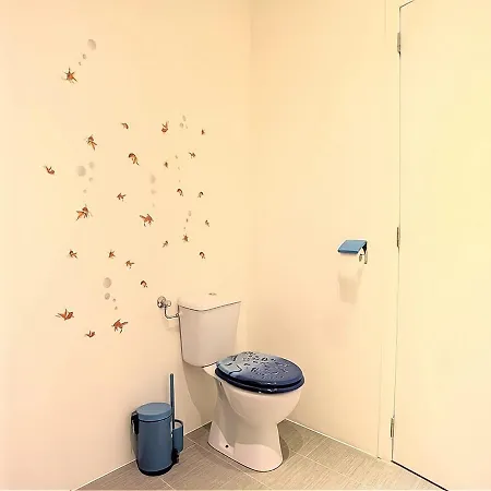 In France With Huge Private Garden Гурдон-ан-Керси