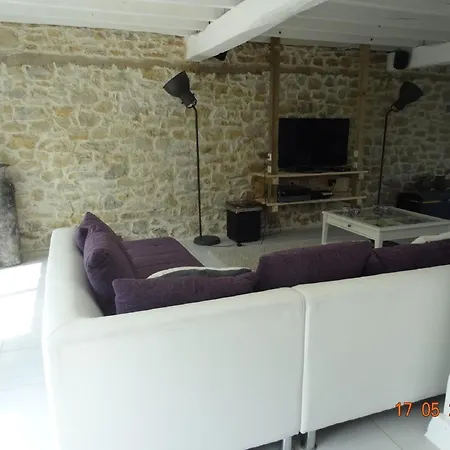 Дом отдыха In France With Huge Private Garden Гурдон-ан-Керси